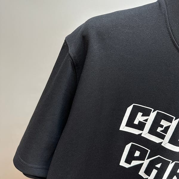 確保済みセリーヌ 偽物 レギュラー コッンジャージー Tシャツ ブラック Cej26062